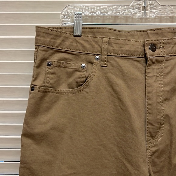 Magellan Outdoors Men’s Pants in Khaki, Size 36Wx30L - Picture 6 of 13